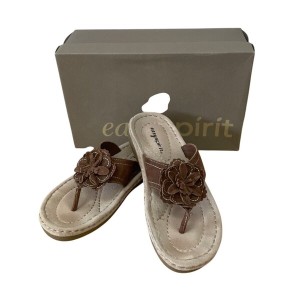 Easy Spirit Dreamjoy Thong Sandal Womens 7 Brown Leather Flower Flat Flip Flop - Picture 1 of 11